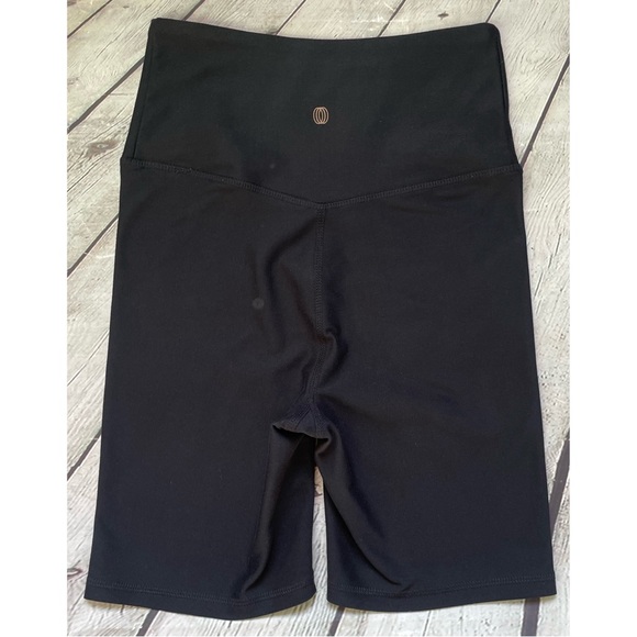 Balance Collection Black Bike Shorts - Picture 5 of 9